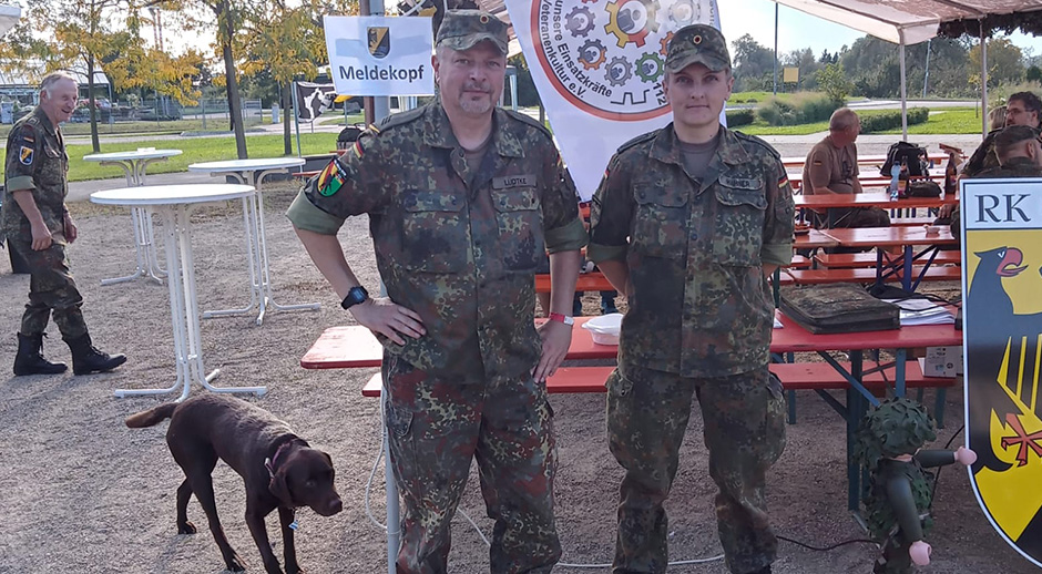 Foto_mit_Fahne-940×518